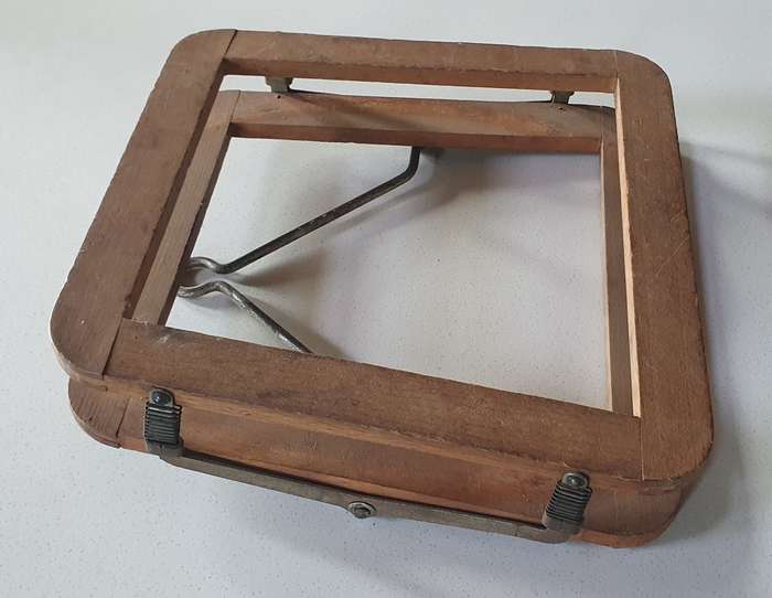Vintage wooden DUNLOP racket support frame as per photo.