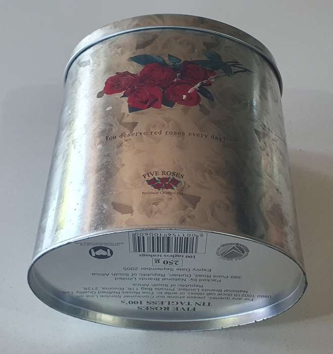 FIVE ROSES TEA tin as per photo