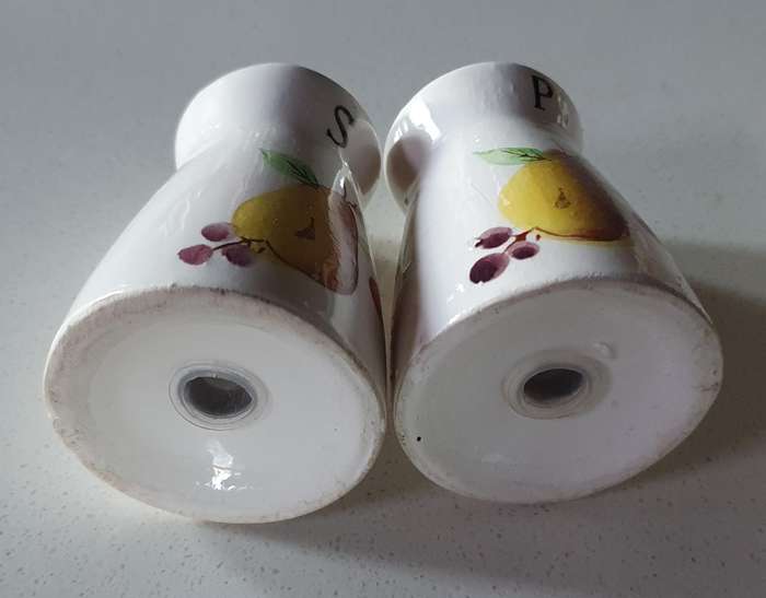 SALT and PEPPER SET - as per photo