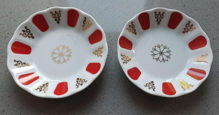 2 PORLAND plates made in Turkey - as per photo