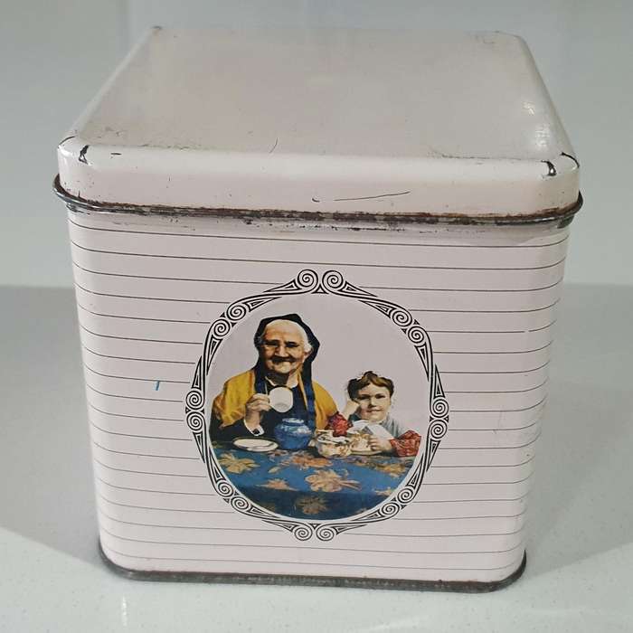 MAZAWATTEE TEA tin as per photos