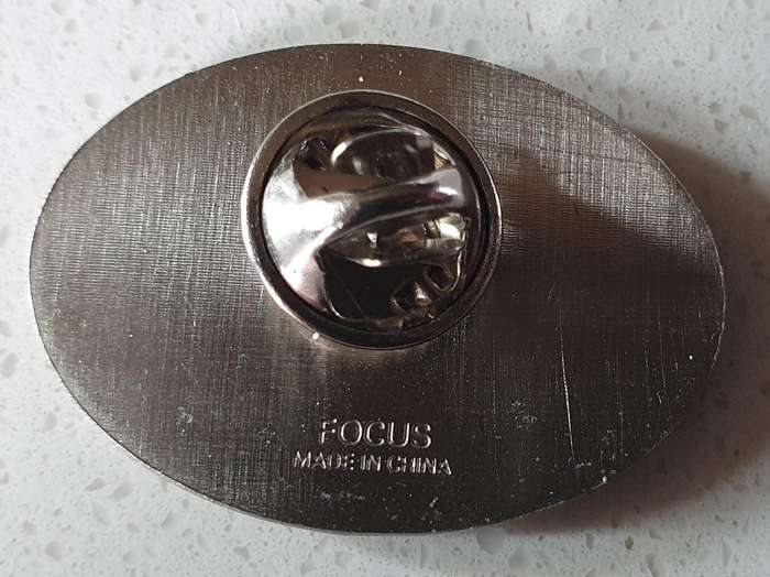 SPACE NEEDLE TRAVELING PIN as per photo
