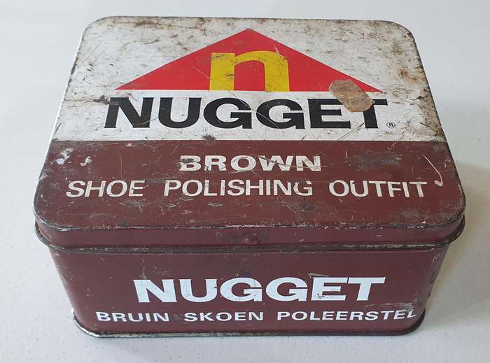 NUGGET brown shoe polishing outfit tin as per photos