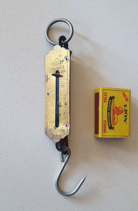 Vintage 25lbs pocket balance scale- made in Germany as per photos