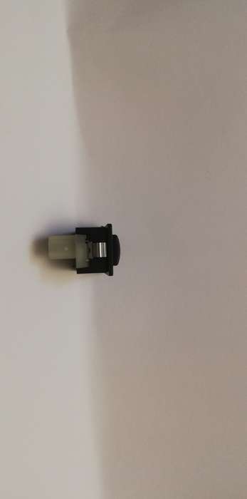 For BMW Tailgate Release Pushbutton Switch - Compatible with BMW 1 2 3 4 5 6 7 Series E60 E70 E90 F0