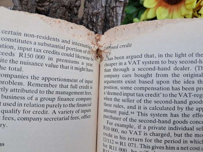 The Ernest and Young Practical Guide to VAT (1991) DAMAGED