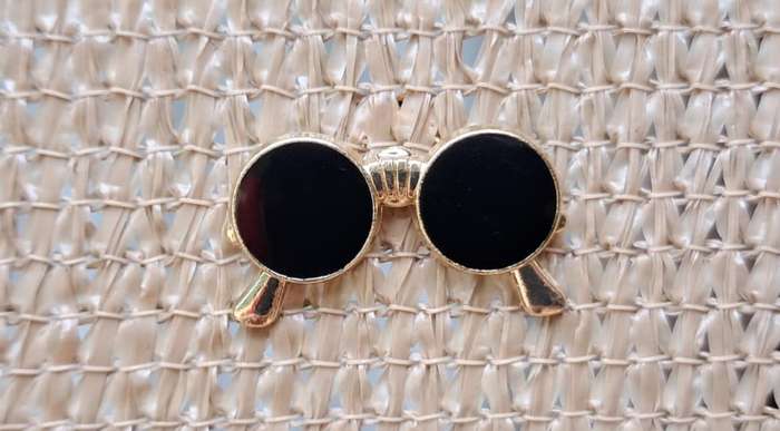 Enamel Metal Pin Badge Sunglasses