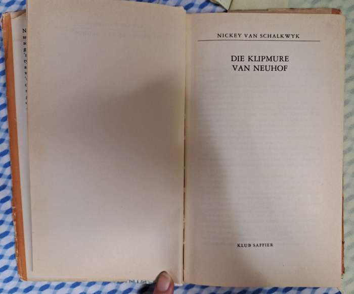 Die klipmure van Neuhof (1986)