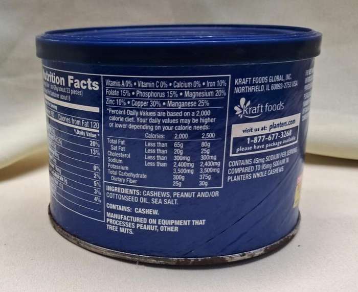 Collectible Tin - Planters Deluxe Lightly Salted Cashews