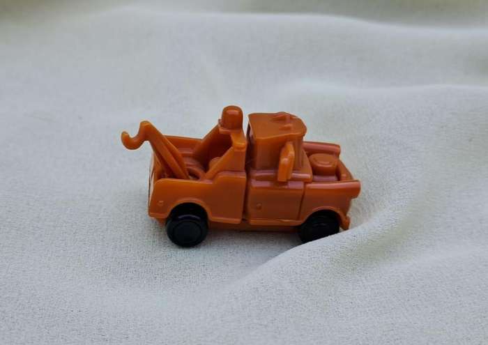 Kinder Joy - Disney Pixar Cars Mater