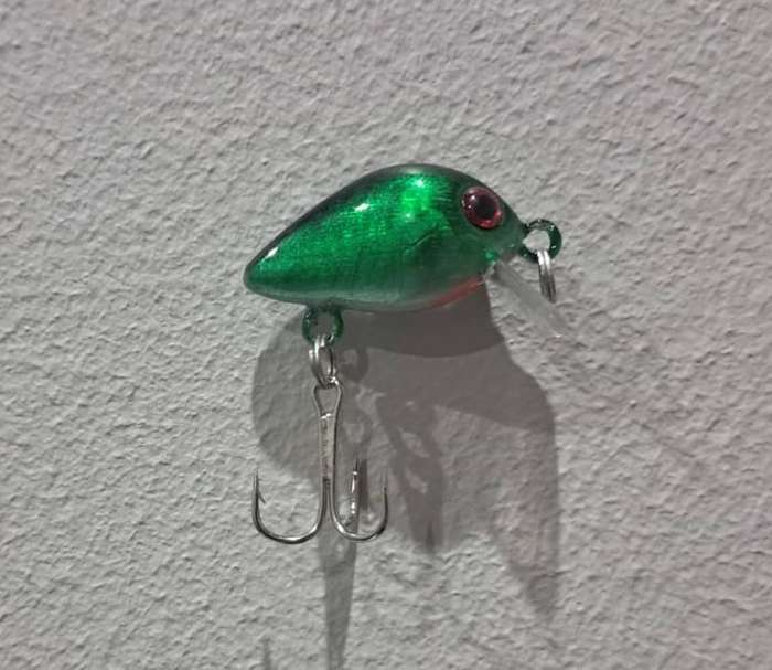 Hard Plastic Fishing Lure Rattle Mini Crankbait Black-back Emerald Green 1.9g