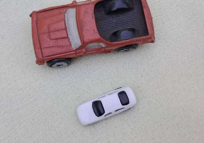 Miniature Scale Plastic Car - White 1:300