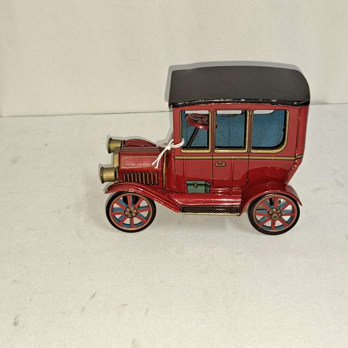 Tin Tinplate Model T Ford - Made in Japan
