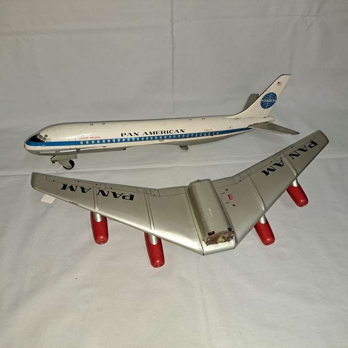 Tin Tinplate Boeing 707 Panam Clipper Meteor Jet Passenger Plane - No N801PA