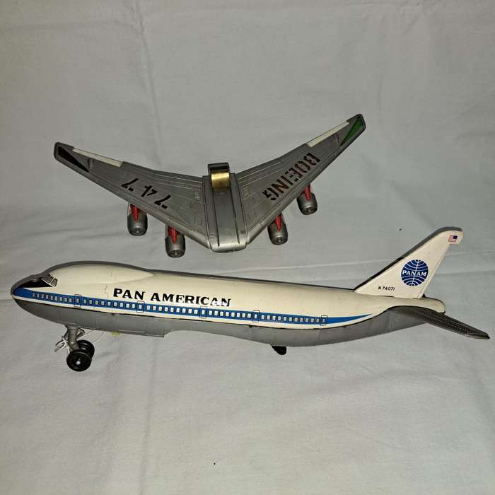 Tin Tinplate Boeing 707 Panam Jet Passenger Plane - No N74071