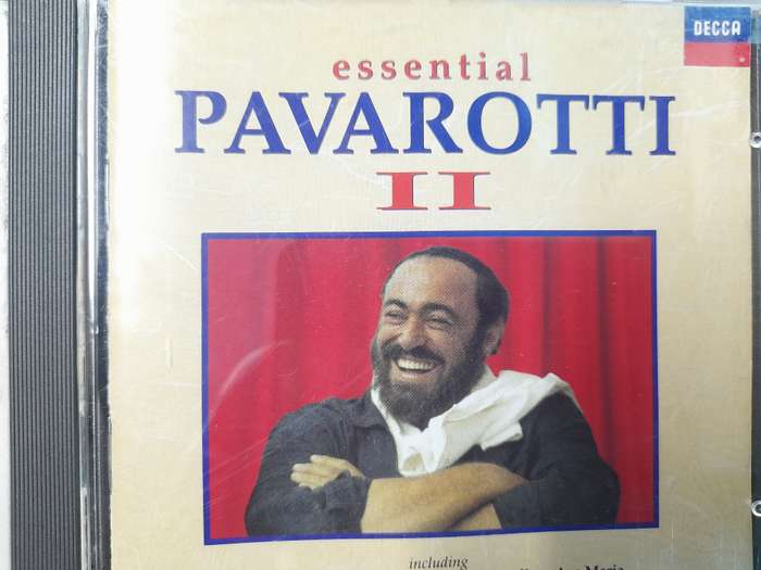 Pavarotti - Esssential II
