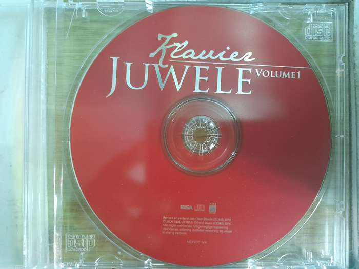 Klavier Juwele - Volume 1  (No Jewel Case Sleeves)