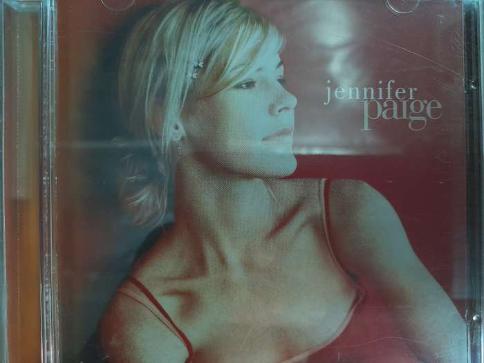 Jennifer Paige