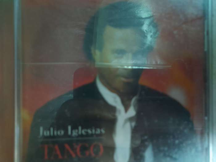 Julio Iglesias - Tango