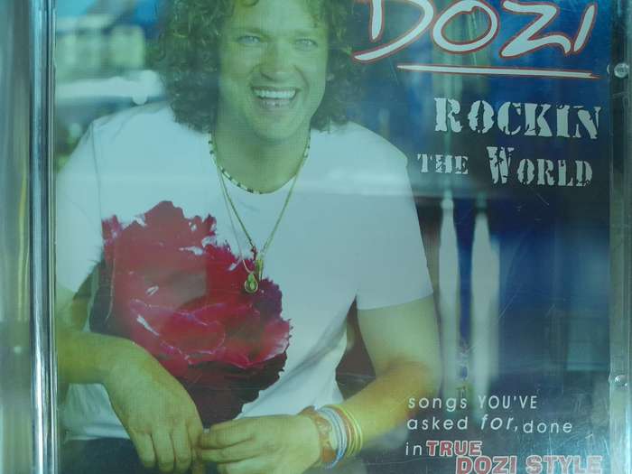 Dozi - Rocking the World