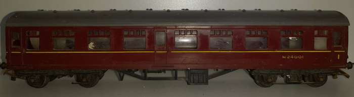 Railway: Triang - Couch Car (HO Scale)