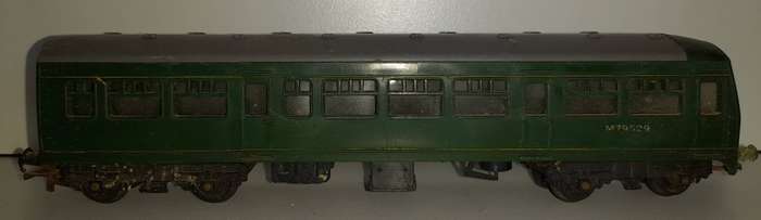 Railway: Couch Car (HO Scale)