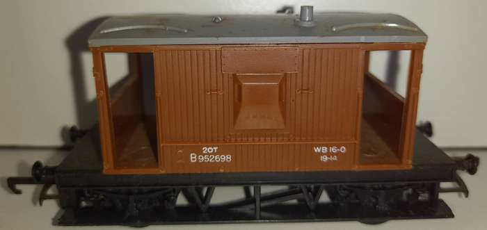 Railway: Guards Van (OO/HO Gauge) by Tri-ang/Hornby