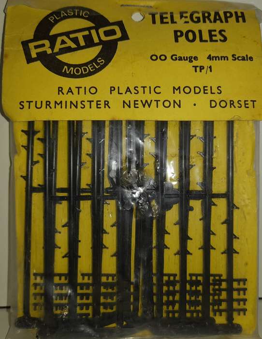 Railway: Telegraph Poles (OO Gauge)