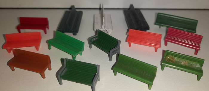 Railway: Various Benches (HO Scale)