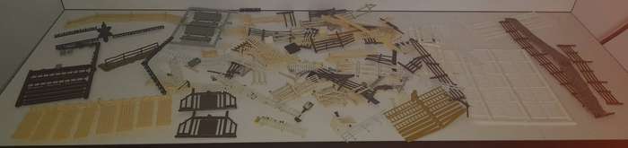 Railway: Fencing (Various) - HO Scale
