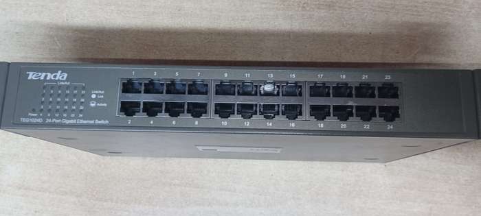 Tenda 24 Port Gigabit Ethernet Switch Model TEG1024D