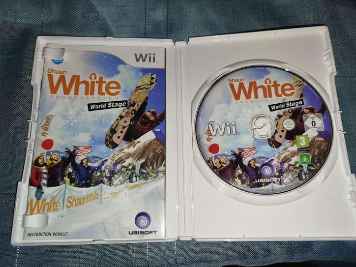 Wii Game Bundle