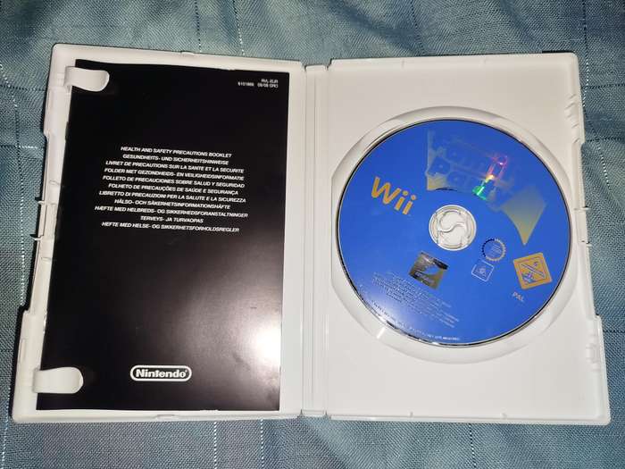 Wii Game Bundle