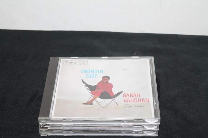 Sarah Vaughan Swingin' Easy