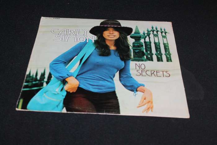 Carly Simon No Secrets