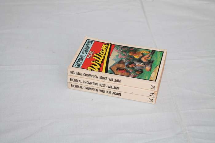 Richard Crompton William 3 books