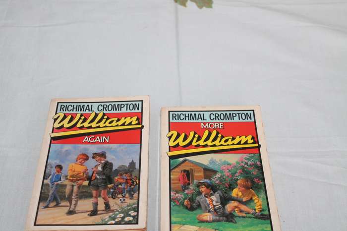 Richard Crompton William 3 books