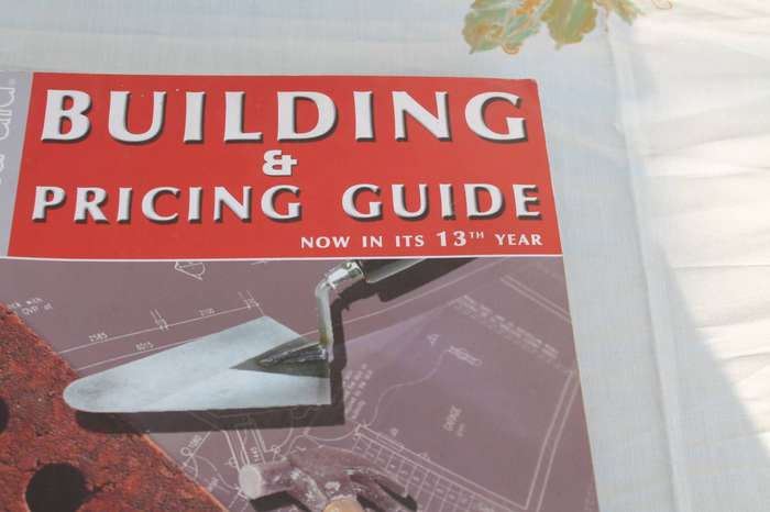 Building and pricing guide 2005/6