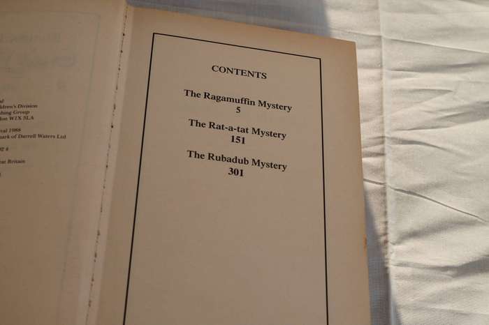 Bumper Book Stories Enid Blyton