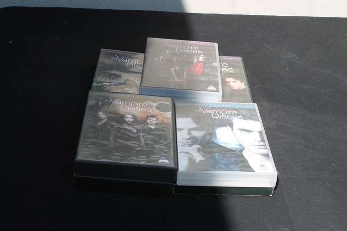 The Vampire Diaries Seasons 1 to 7