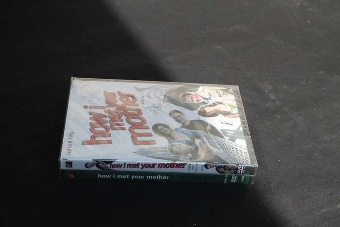 How I met your mother seasons 1 and 2
