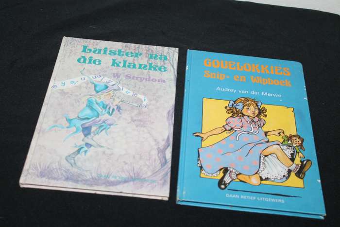 Lot of 10 Children's Books Daan Retief Uitgewers Lot 2