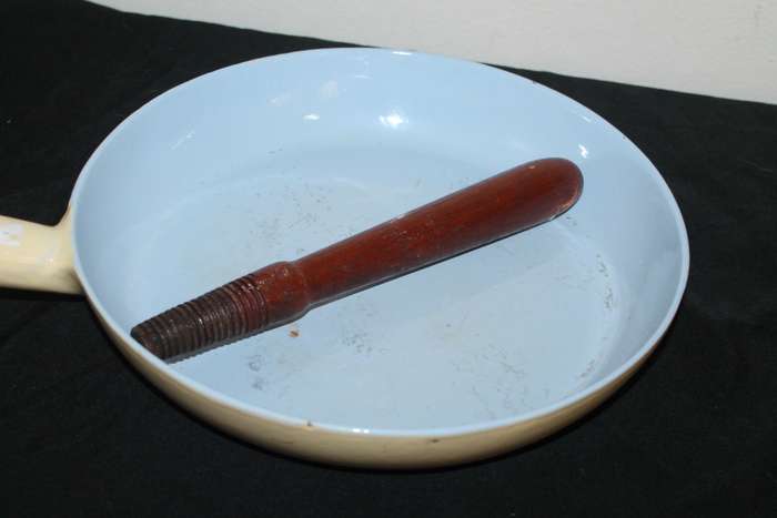 Enamel Frying Pan and Pot