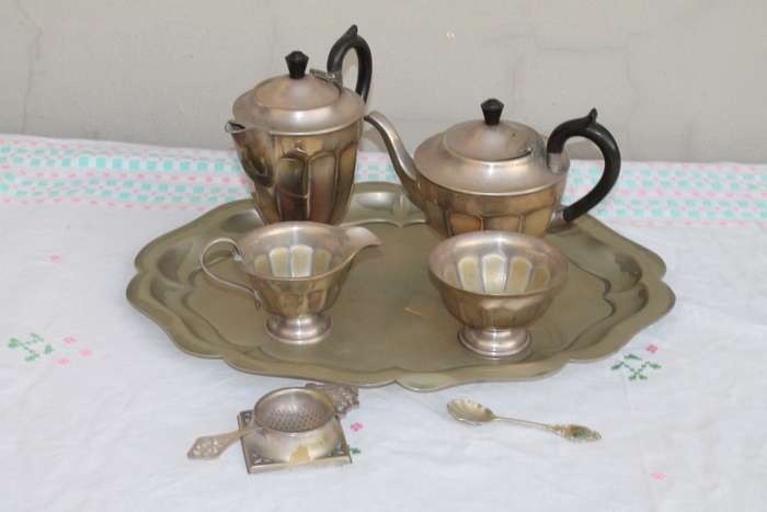 Plated Tea Set TLC