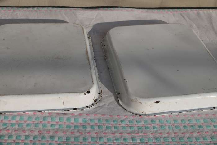 2 Vintage Enamel Pans