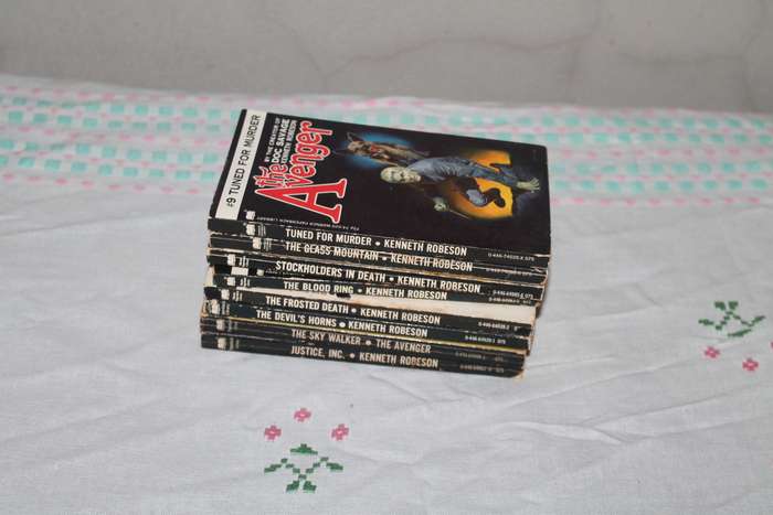 Kenneth Robeson Doc Savage 8 Books