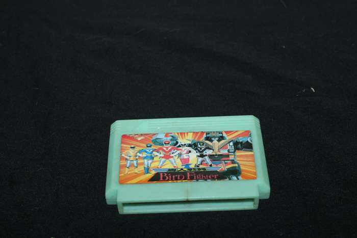 TV Game Cartridge Bird Fighter