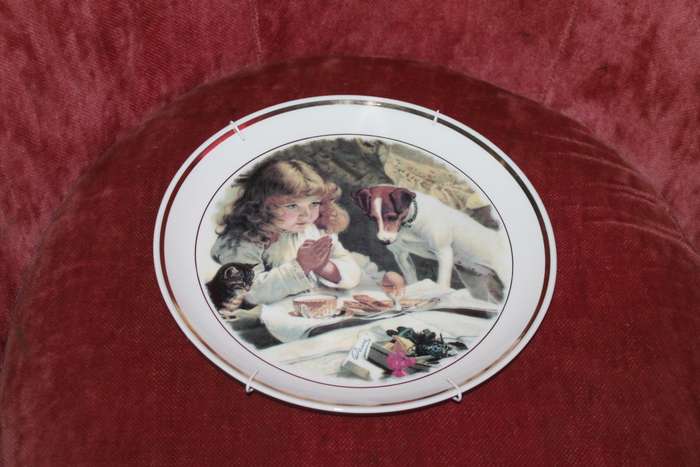 Pears Print Wall Plate  Suspense