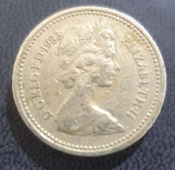 UK 1983 Error One Pound Coin [ £1 ] RARE Upside Down Decus et Tutamen @@ R1 No Reserve