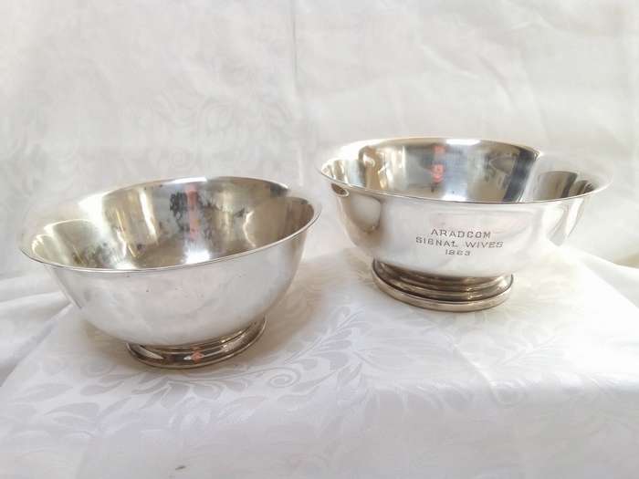 Two very pretty vintage silver plated bowls